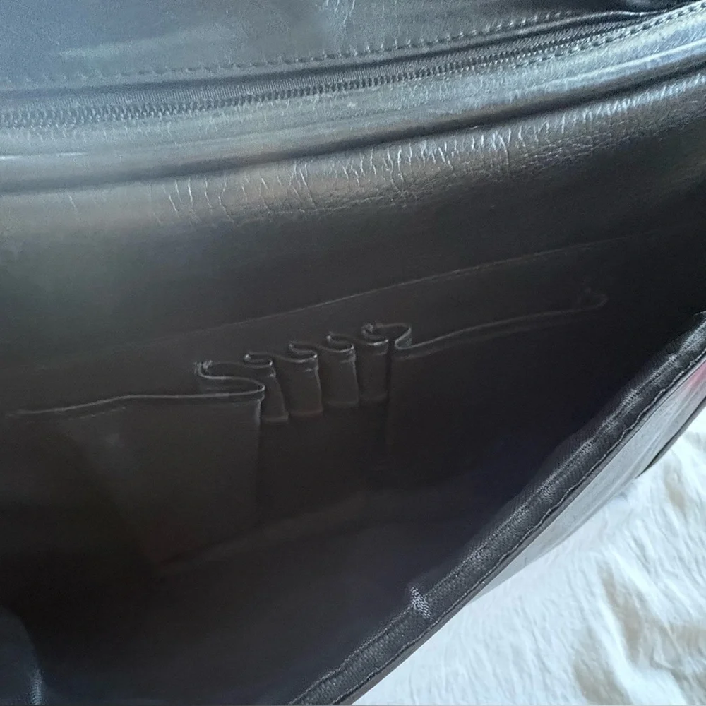 Osgoode Marley Leather Messenger Bag